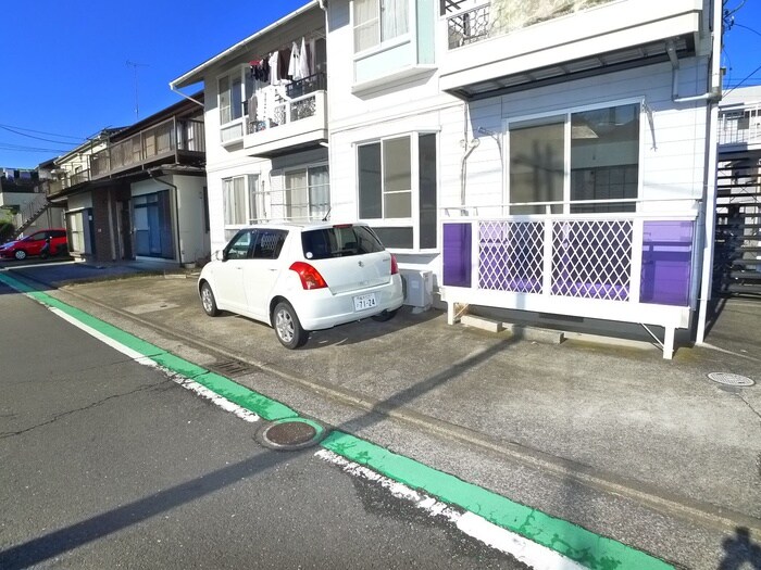 グローリーハイツの物件外観写真