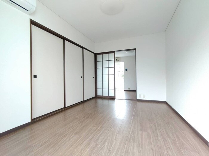 グローリーハイツの物件内観写真