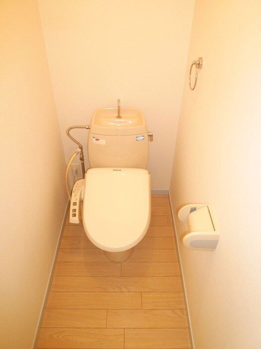 ア・ネスタＡ棟の物件内観写真