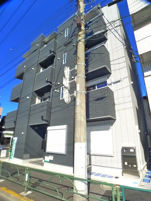 SQUARES　Nishiaraiの物件外観写真