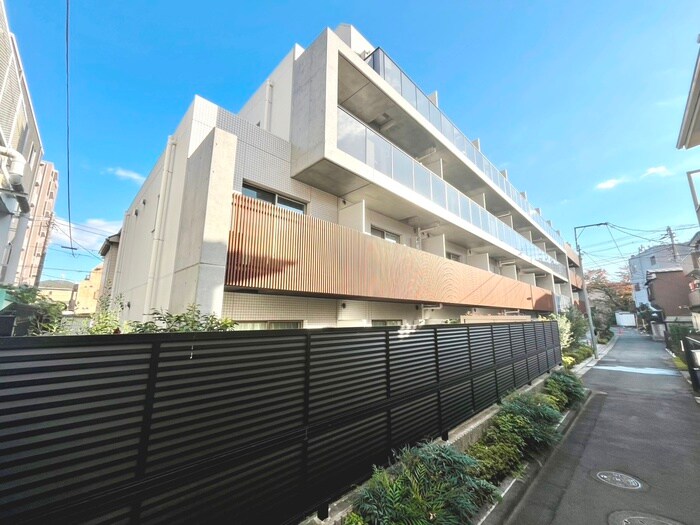 AIFLAT桜上水の物件外観写真