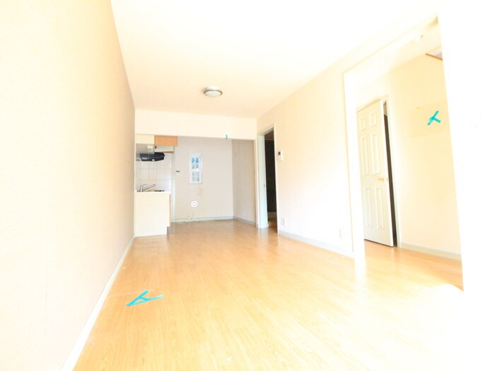 メゾンコリ－ヌの物件内観写真