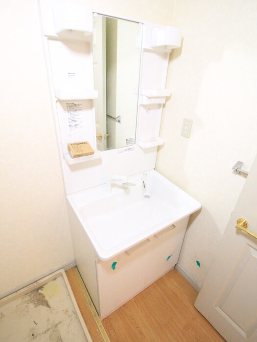 メゾンコリ－ヌの物件内観写真