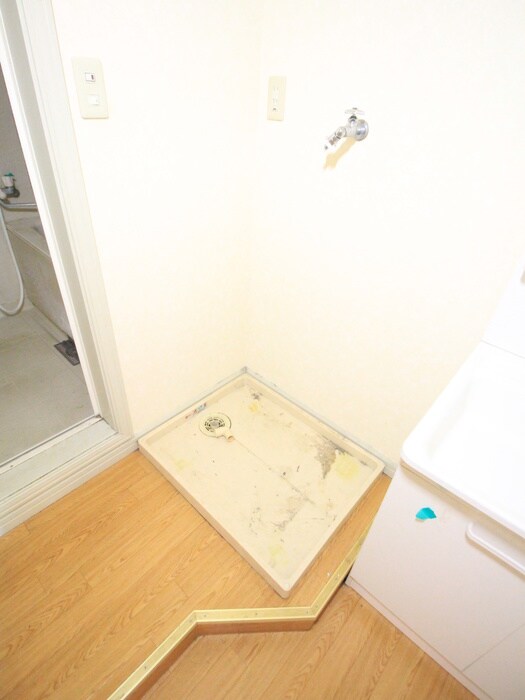 メゾンコリ－ヌの物件内観写真