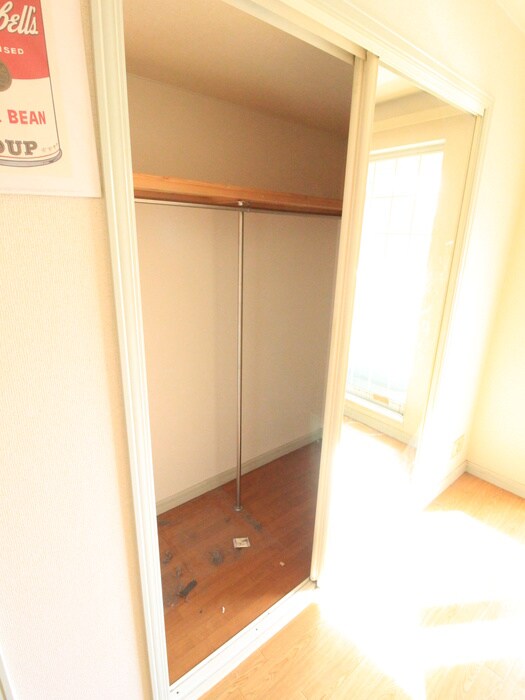 メゾンコリ－ヌの物件内観写真