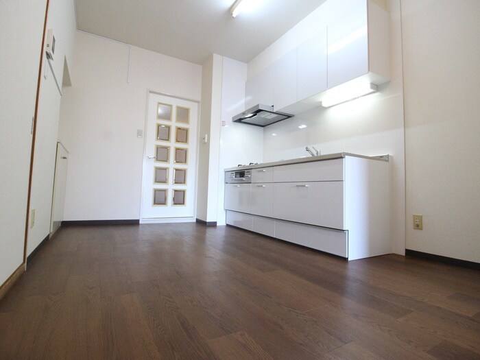 コスモリード武蔵中原の物件内観写真