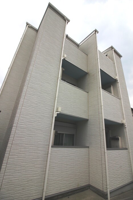 フォレスト南与野の物件外観写真