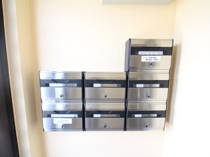 クレール鹿島の物件外観写真