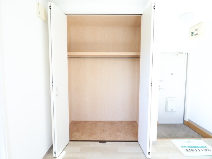 クレール鹿島の物件内観写真