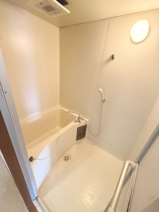 コートウィスタリアの物件内観写真