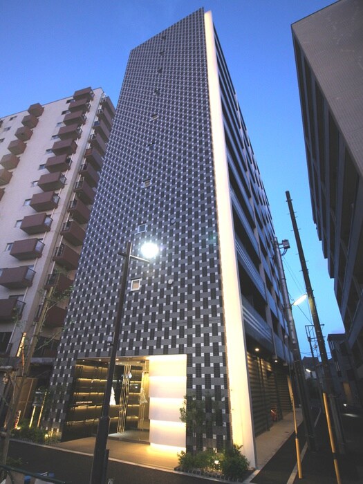 アジールコート新高円寺の物件外観写真