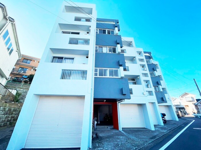 川口マンションの物件外観写真