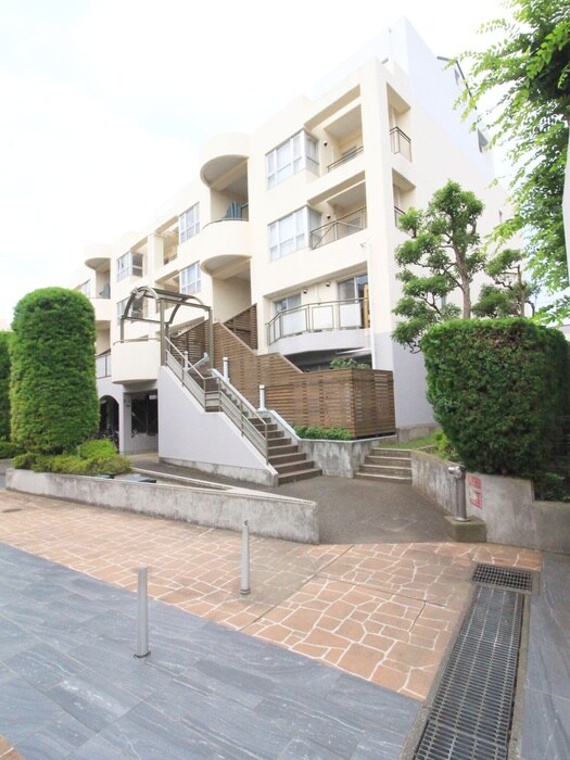 あさかｳﾞｨﾚｯｼﾞﾊﾟﾃｨｵ棟4号棟の物件外観写真