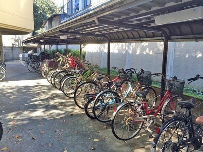 グリーン大山西館の物件外観写真