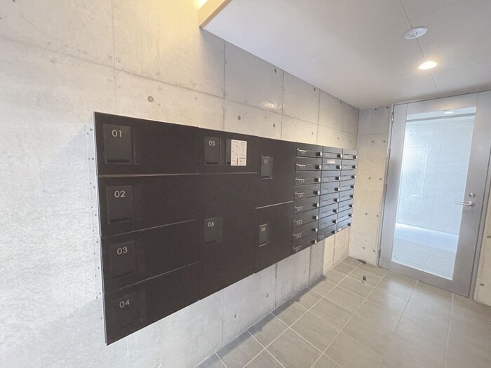 M　Residence常盤の物件外観写真