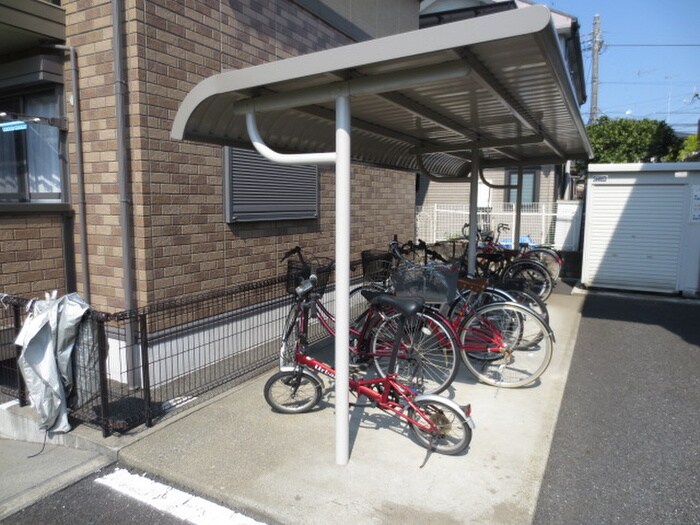 カ－サベルデＢの物件外観写真