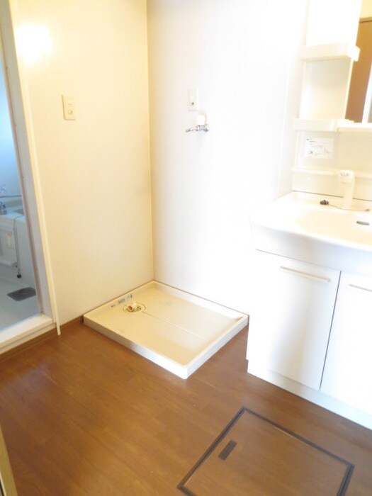 カ－サベルデＢの物件内観写真