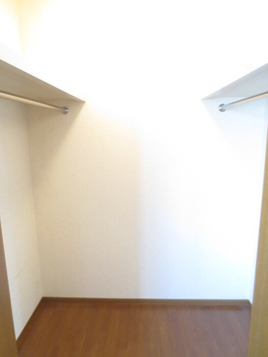 カ－サベルデＢの物件内観写真