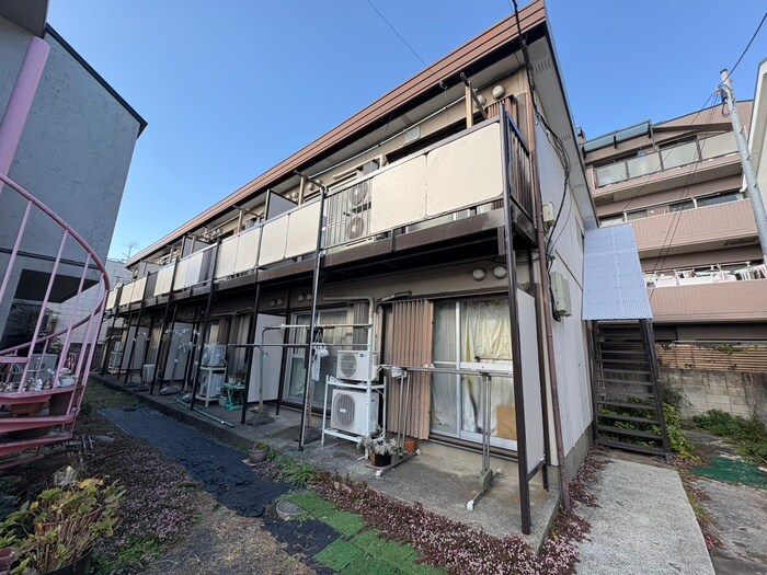 大槻荘の物件外観写真