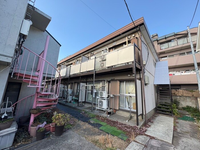 大槻荘の物件外観写真