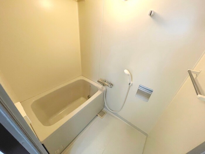 ヴェーラエレガンテの物件内観写真