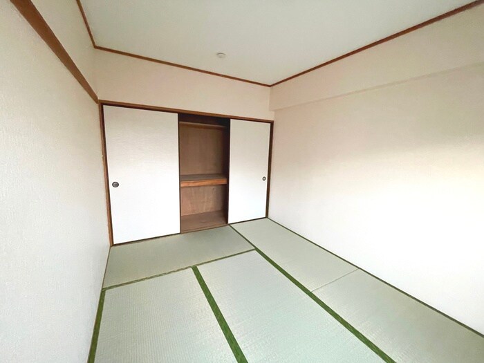 ヴェーラエレガンテの物件内観写真