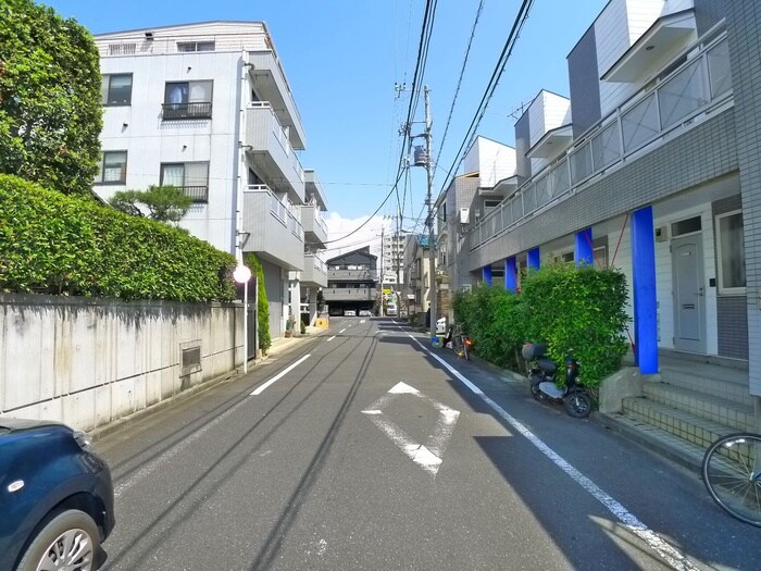 フラットセキグチの物件外観写真