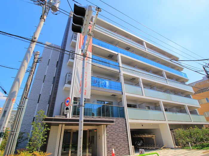 フレンシアノイエ成増の物件外観写真