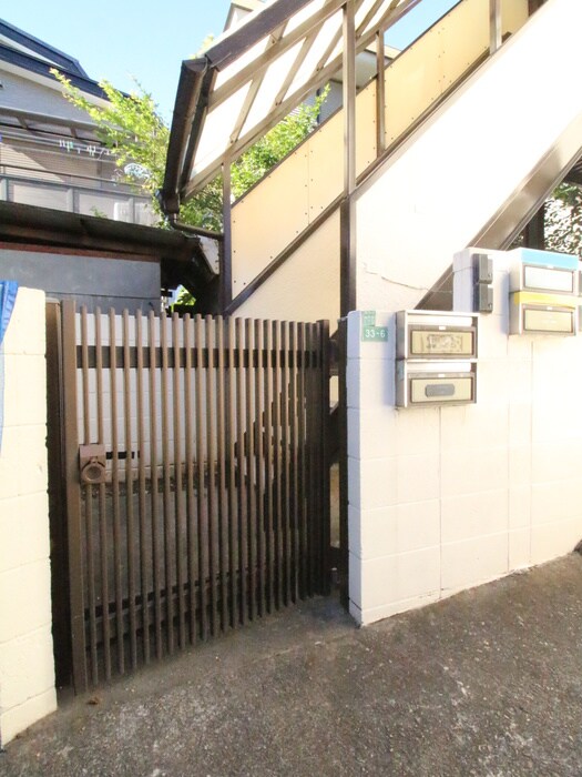 クリハラハイムの物件外観写真