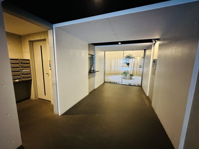 カスタリア八丁堀の物件外観写真