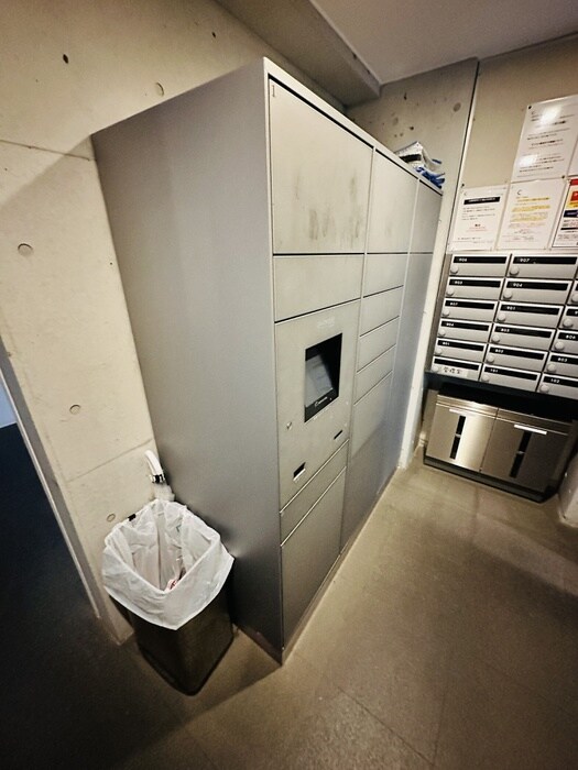 カスタリア八丁堀の物件外観写真