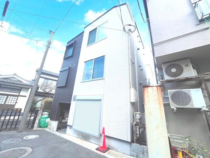 グランメゾン代田橋の物件外観写真