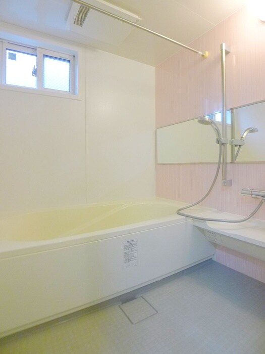 チェリスフォンテーンコスモの物件内観写真