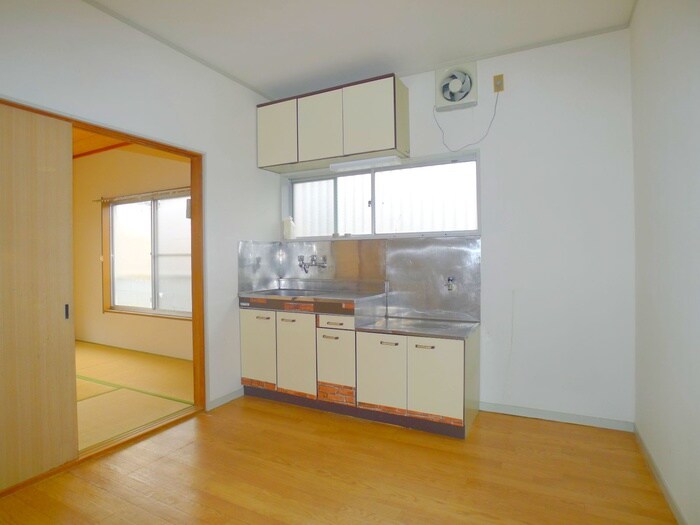 東金町ハイツの物件内観写真