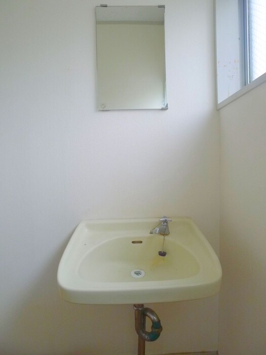 東金町ハイツの物件内観写真