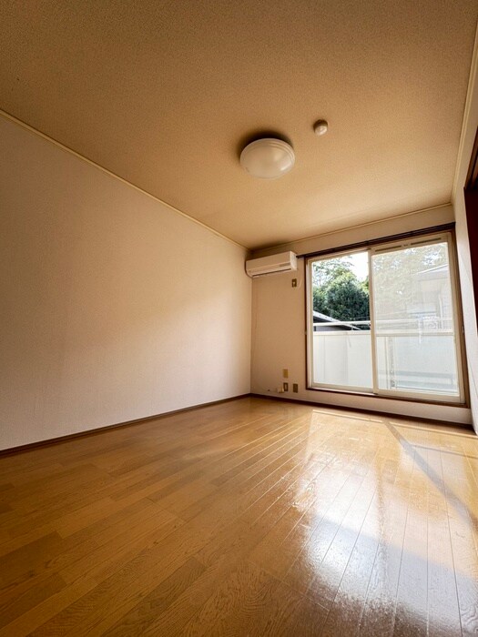 ガーデン深沢の物件内観写真