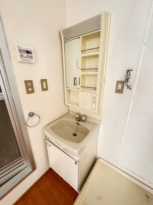 ガーデン深沢の物件内観写真