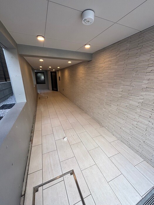 GLICION蓮根の物件外観写真