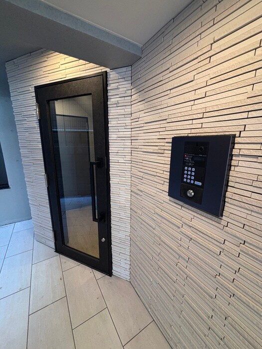 GLICION蓮根の物件外観写真