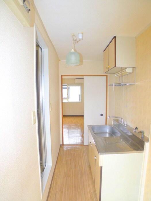 シミズヤＮＯ．５の物件内観写真