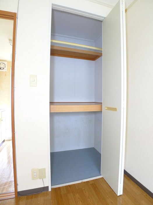 シミズヤＮＯ．５の物件内観写真