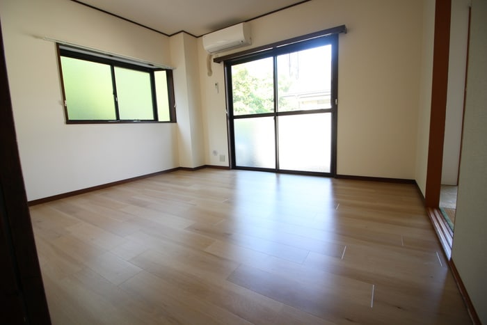 グランドール調布の物件内観写真