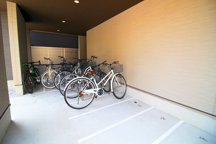 REVE西川口の物件外観写真