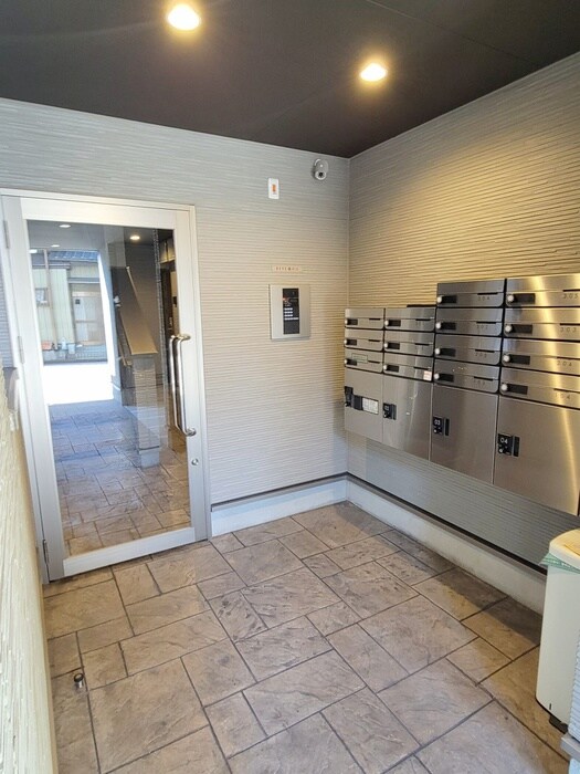 REVE西川口の物件外観写真