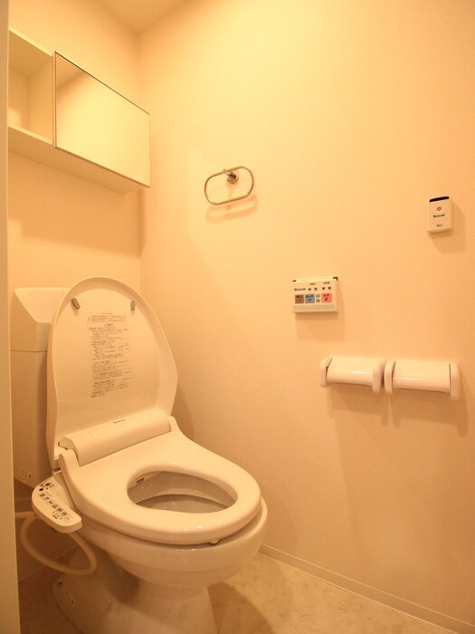 アイルトンハウスの物件内観写真