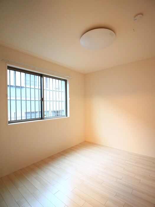 アイルトンハウスの物件内観写真