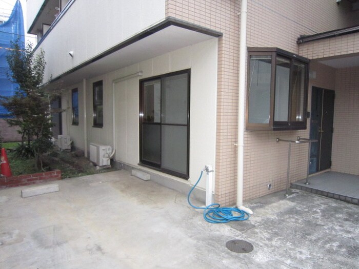 コンフォーレ奥沢の物件外観写真