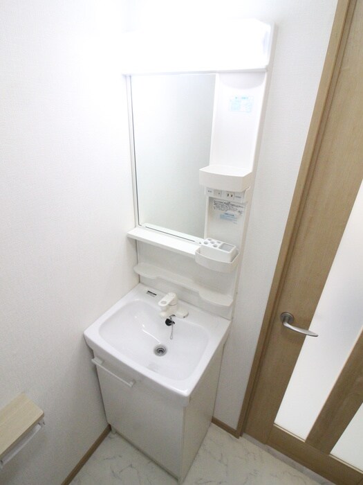 コンフォーレ奥沢の物件内観写真