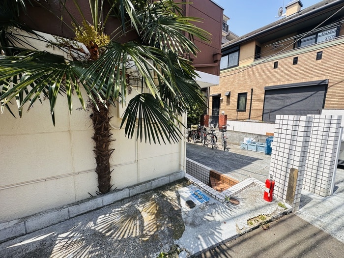 シャンブルドットつつじヶ丘の物件外観写真