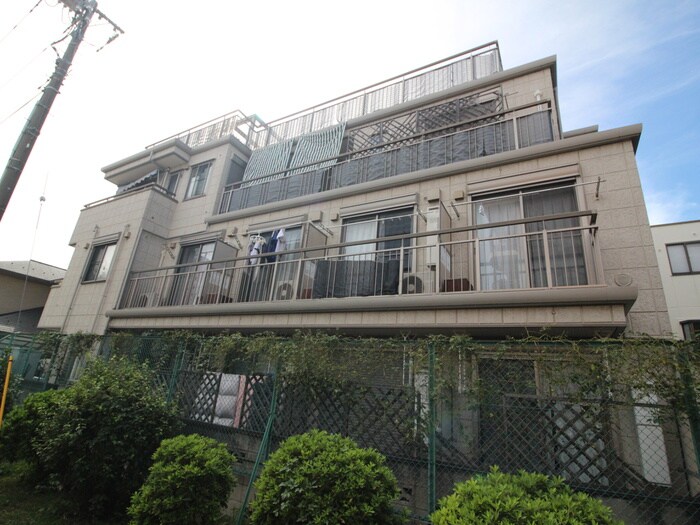 グランパレスの物件外観写真